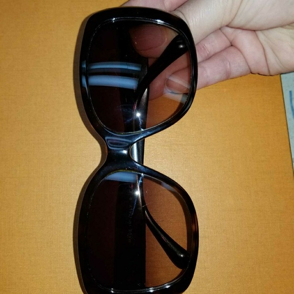 Chanel sunglasses main image 4